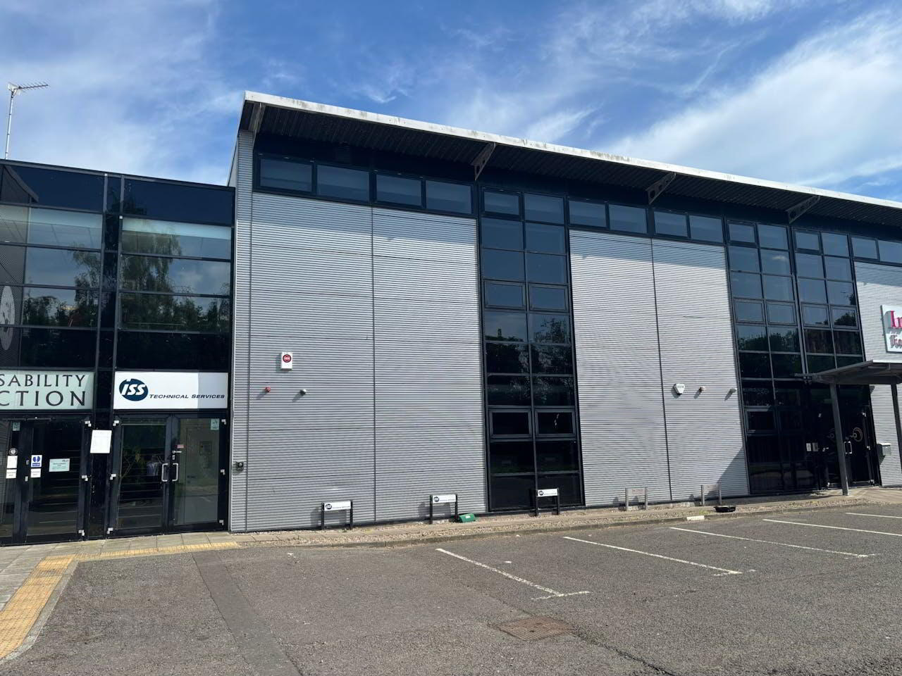 Unit 1a Portside Business Park, 189 Airport Road West 1 of 7