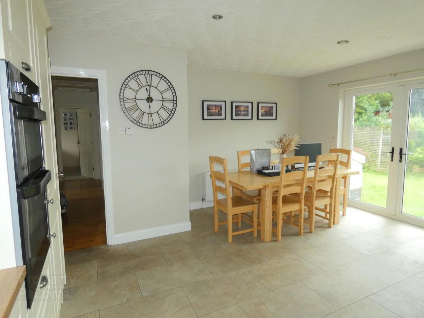 10 Castlehill Crescent 12 of 24