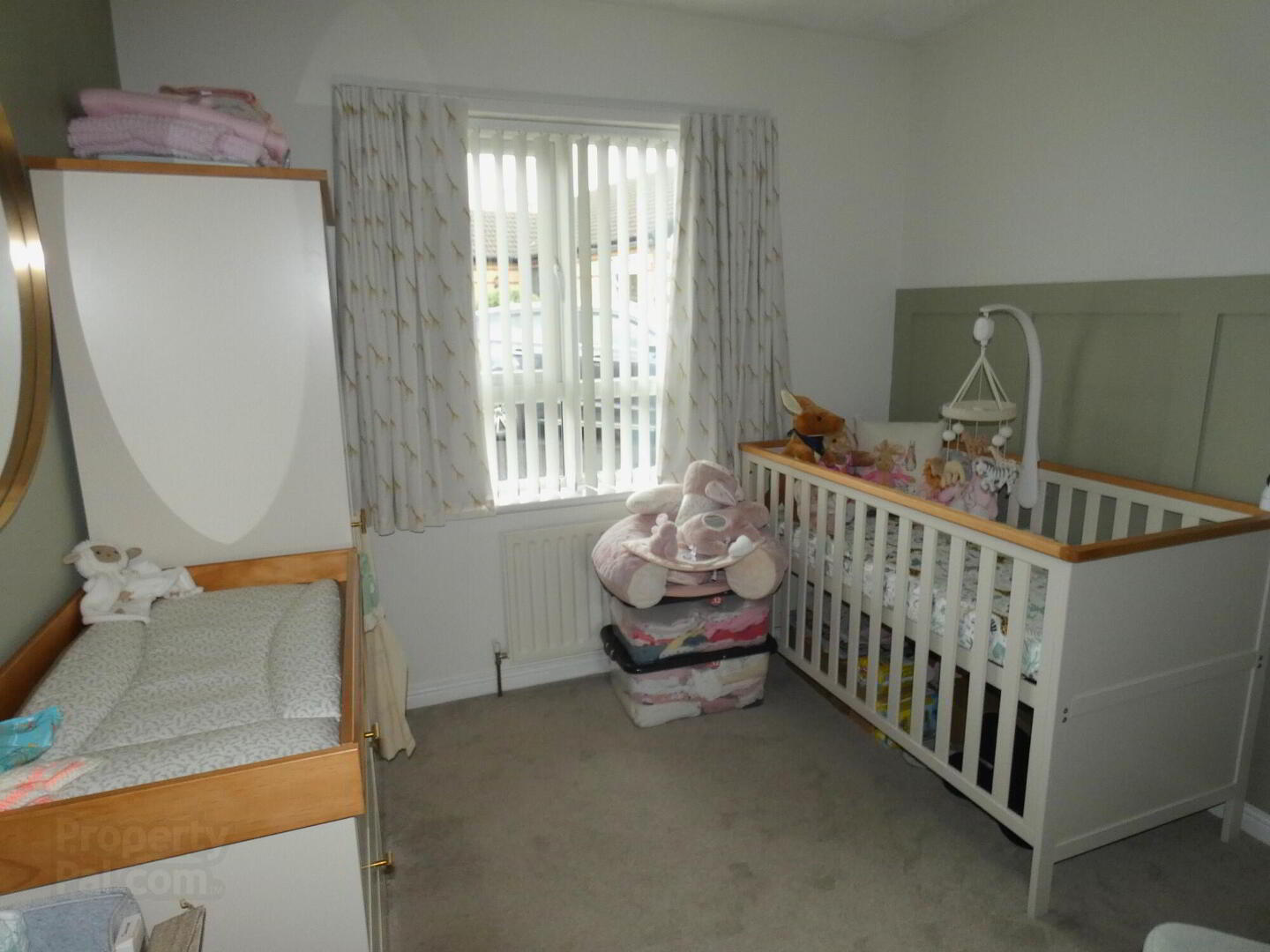 10 Castlehill Crescent 18 of 24
