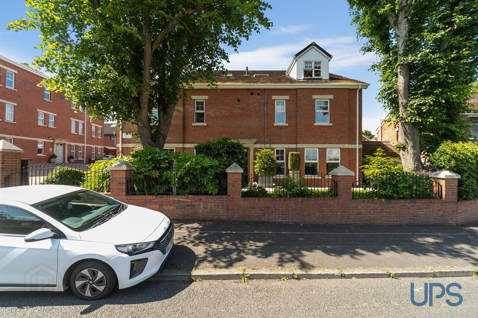 Apt 3 The Coach House, 2b Stockmans Avenue 1 of 23