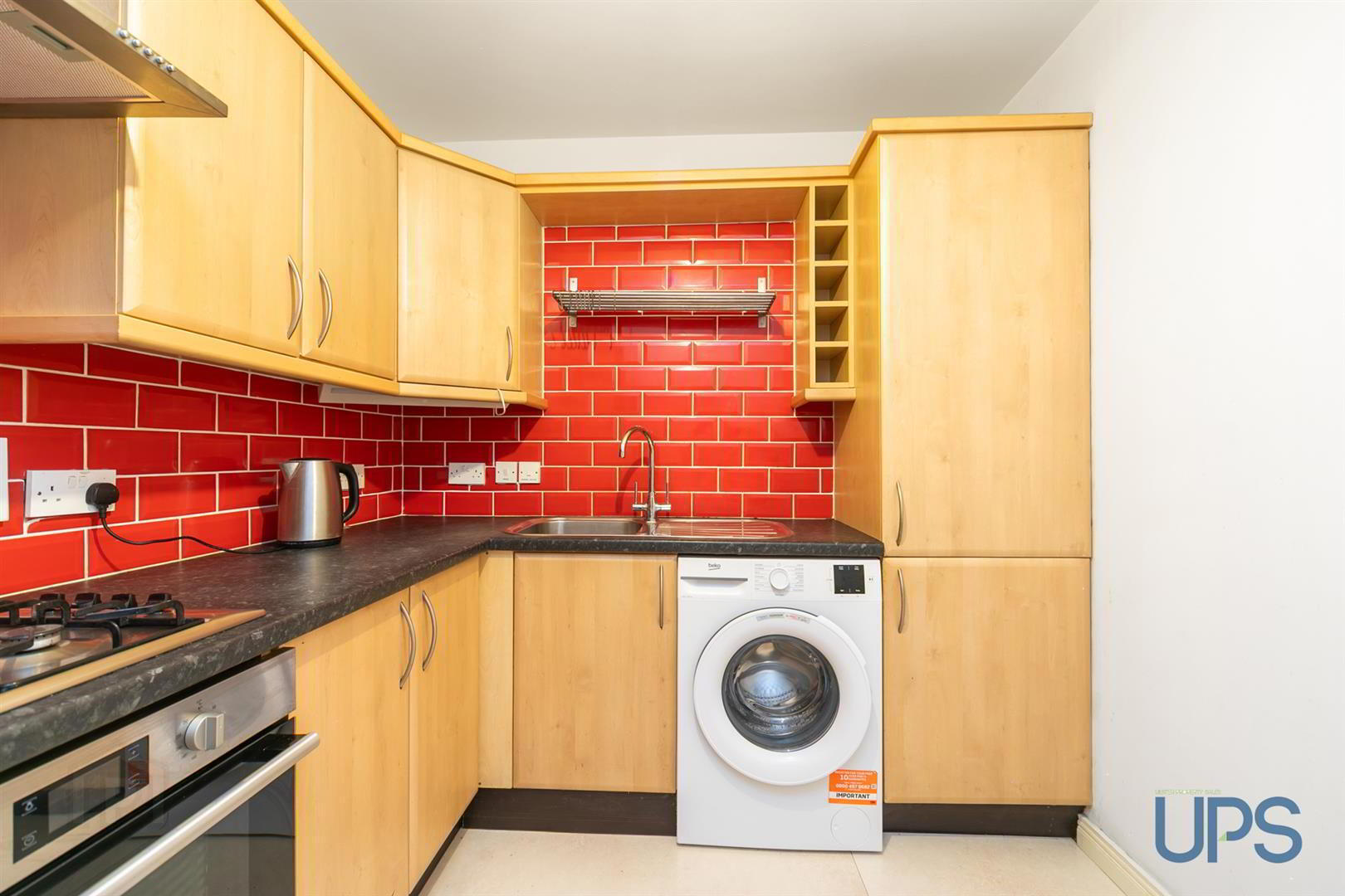 Apt 3 The Coach House, 2b Stockmans Avenue 13 of 23