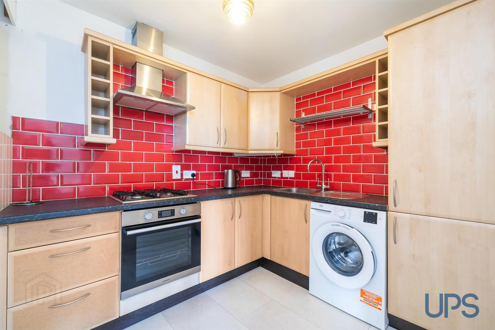 Apt 3 The Coach House, 2b Stockmans Avenue 12 of 23