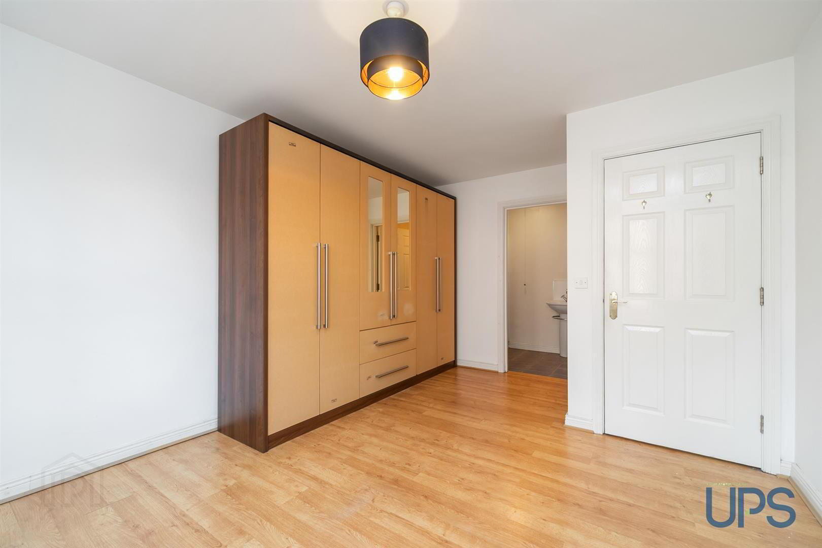 Apt 3 The Coach House, 2b Stockmans Avenue 15 of 23