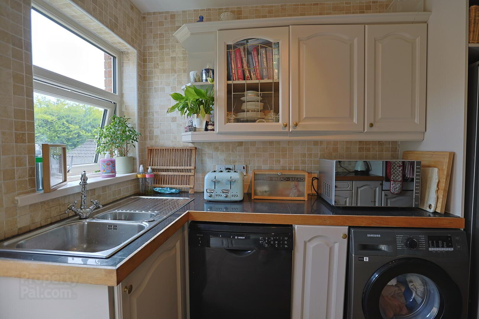 67 Mourne Grange 17 of 45