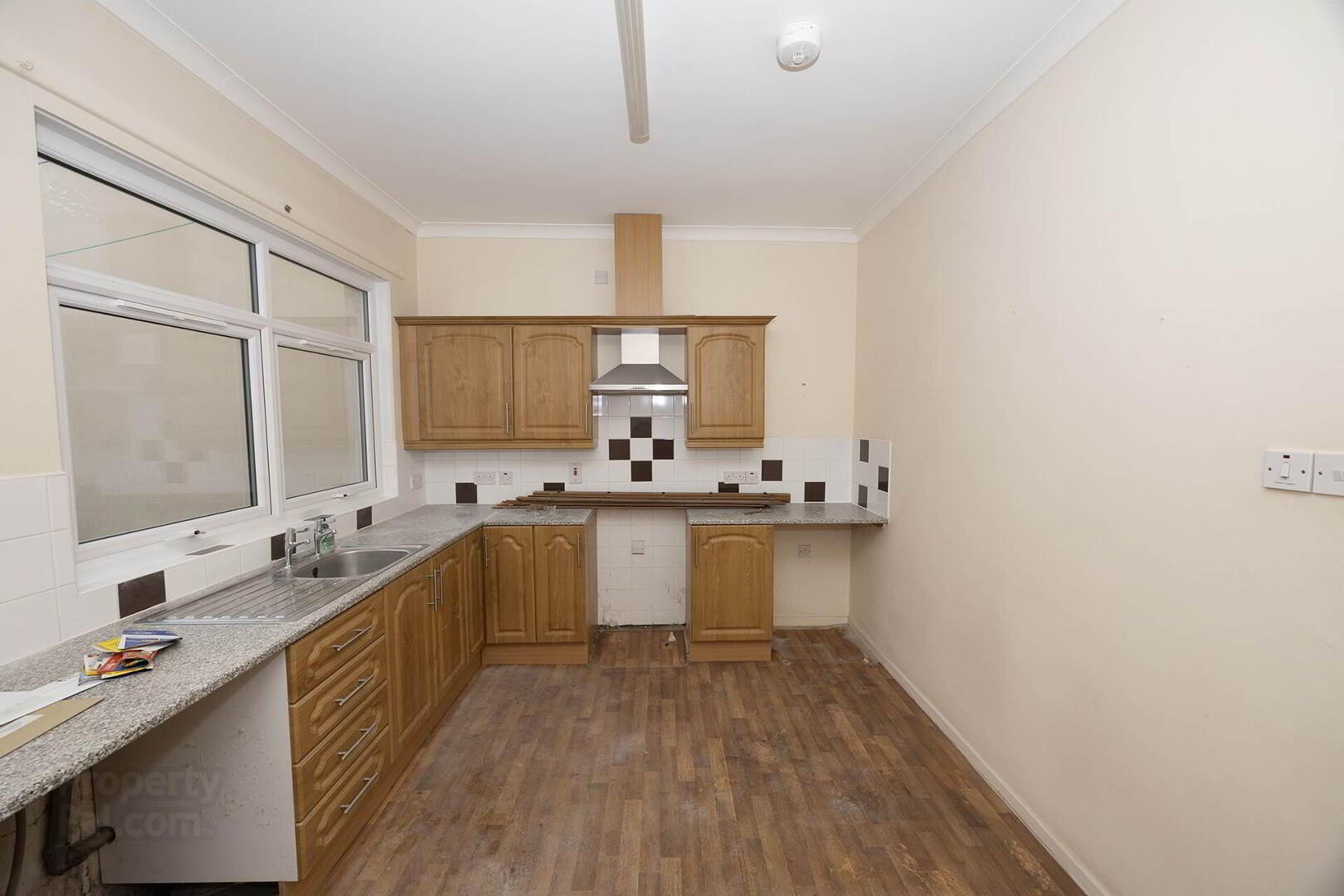 3 Ulster Street 6 of 15