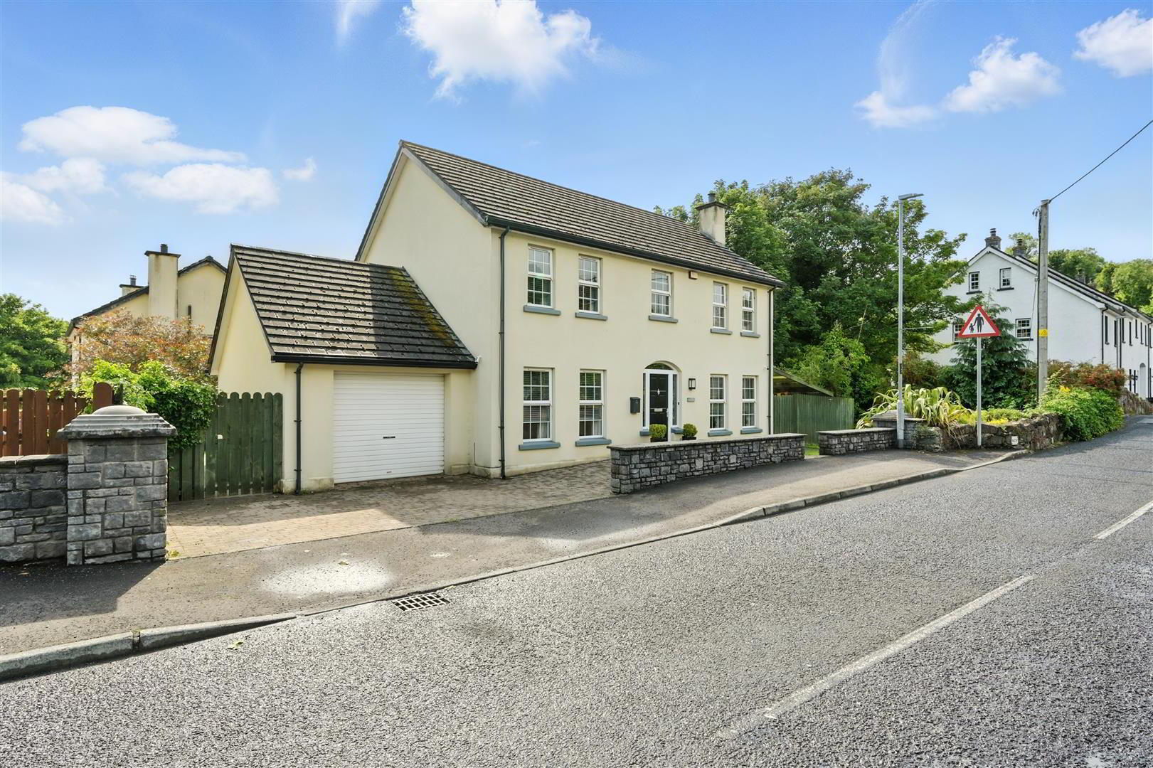 property description image