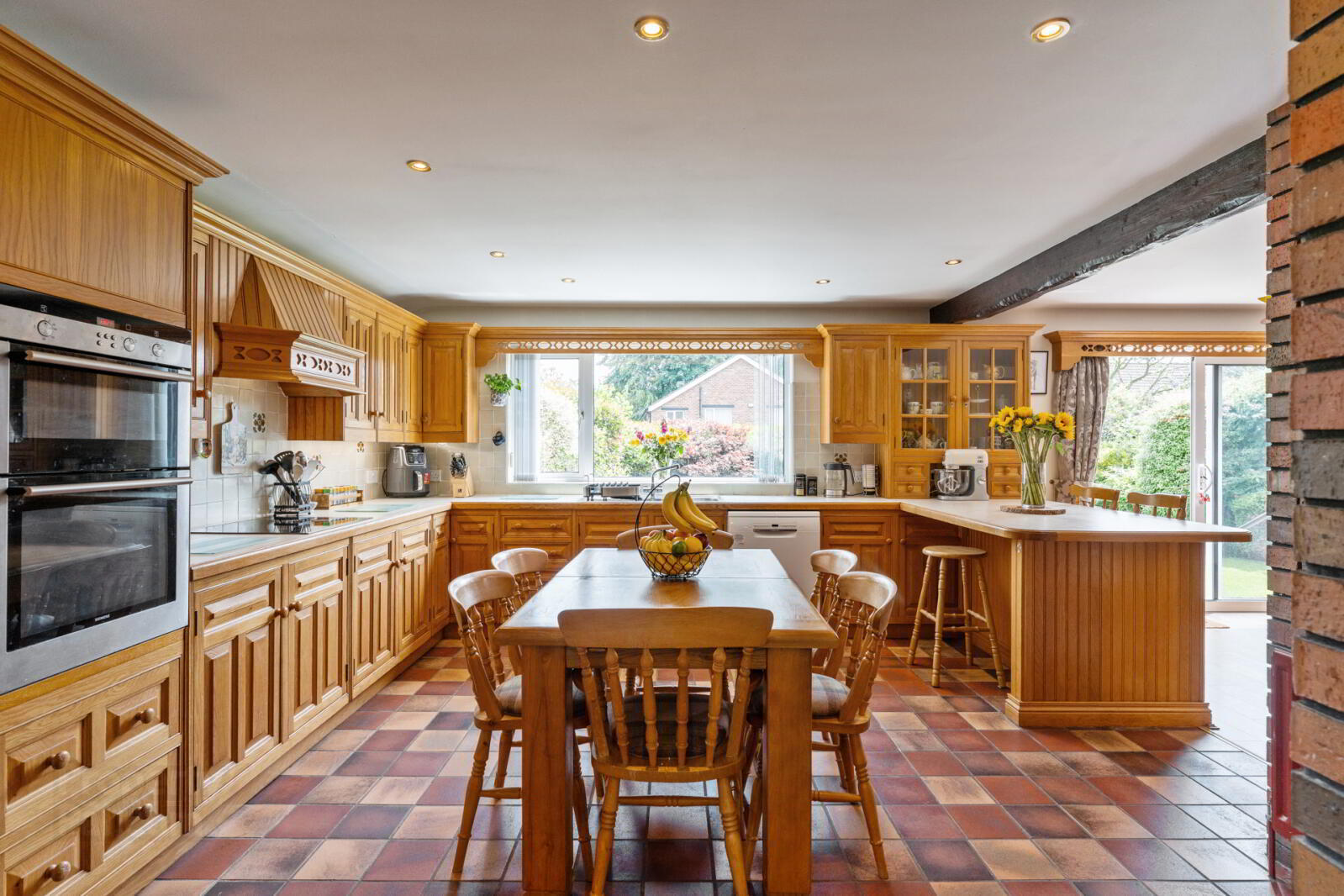 15 Knocktern Gardens 13 of 38