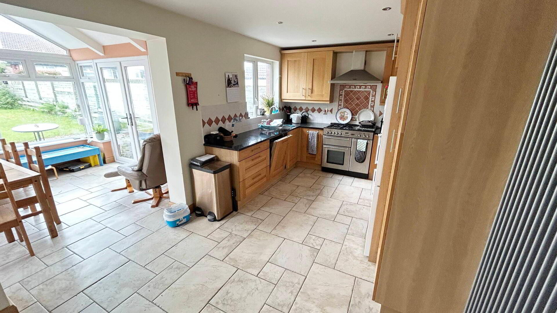 property description image