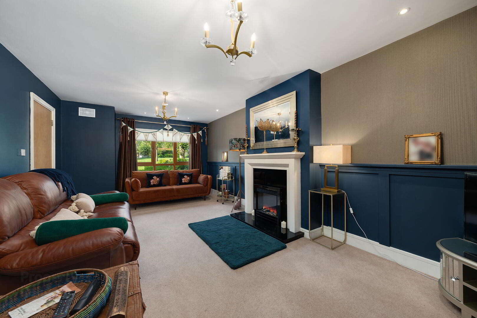 1 Blackthorn Hill Crescent 7 of 35