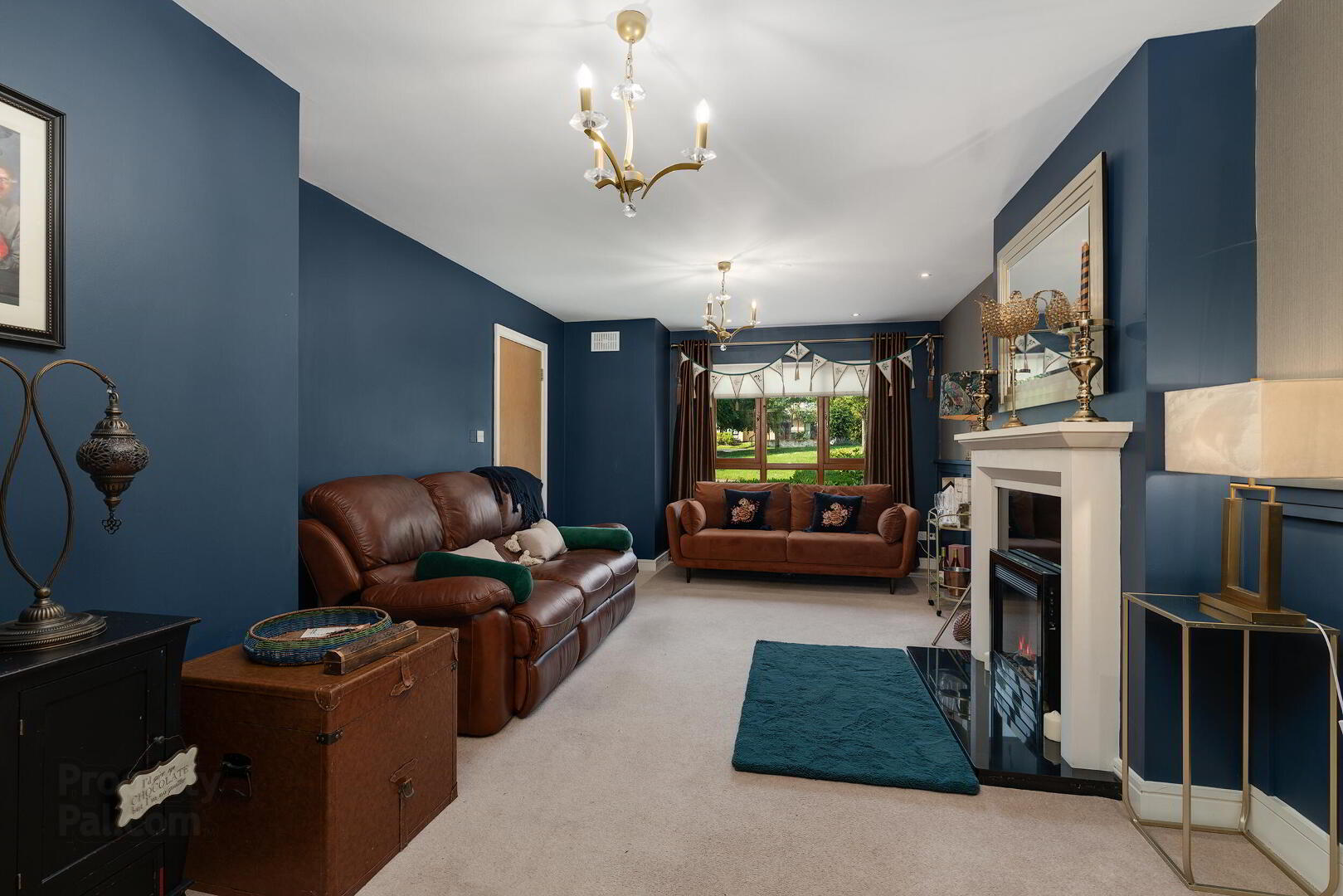 1 Blackthorn Hill Crescent 8 of 35