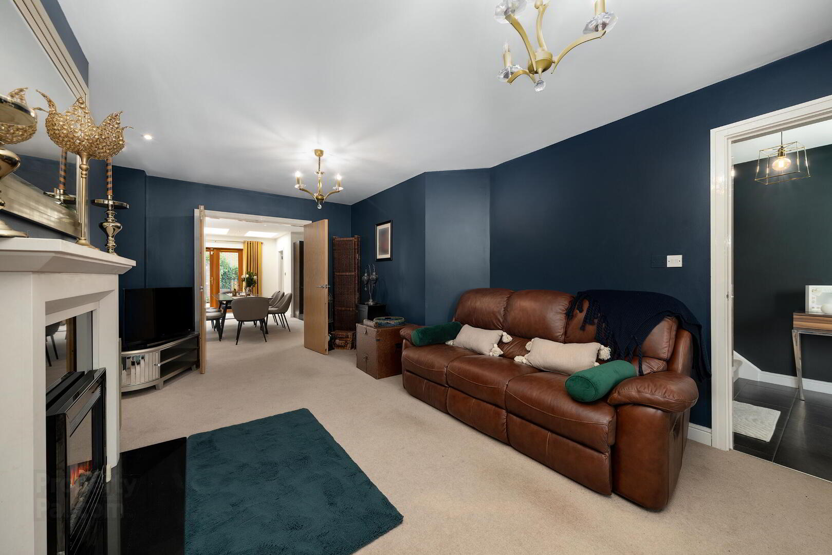 1 Blackthorn Hill Crescent 9 of 35