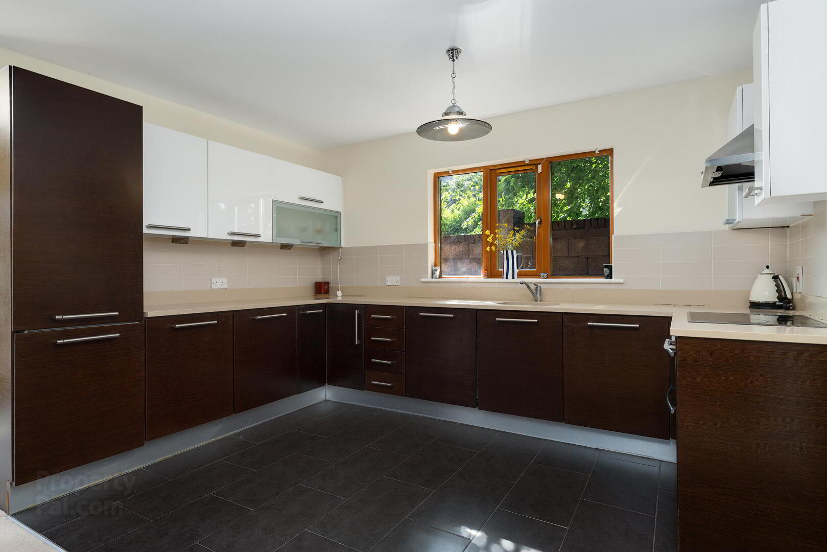 1 Blackthorn Hill Crescent 12 of 35