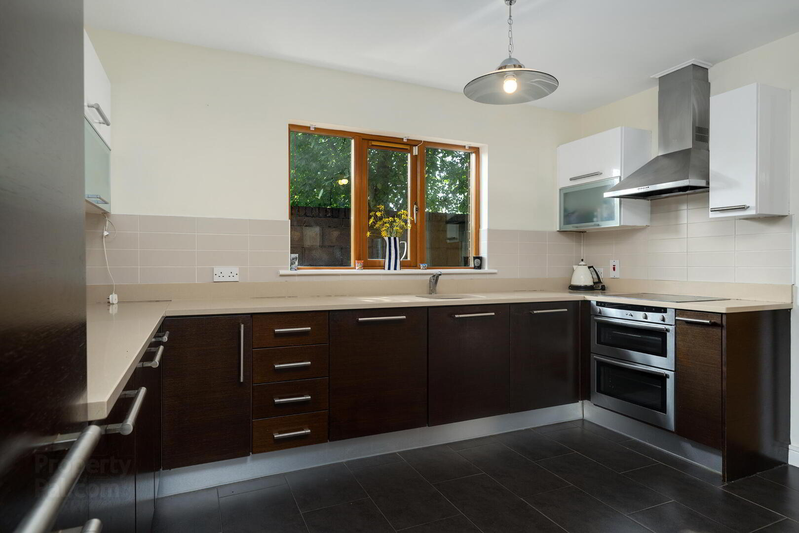 1 Blackthorn Hill Crescent 13 of 35