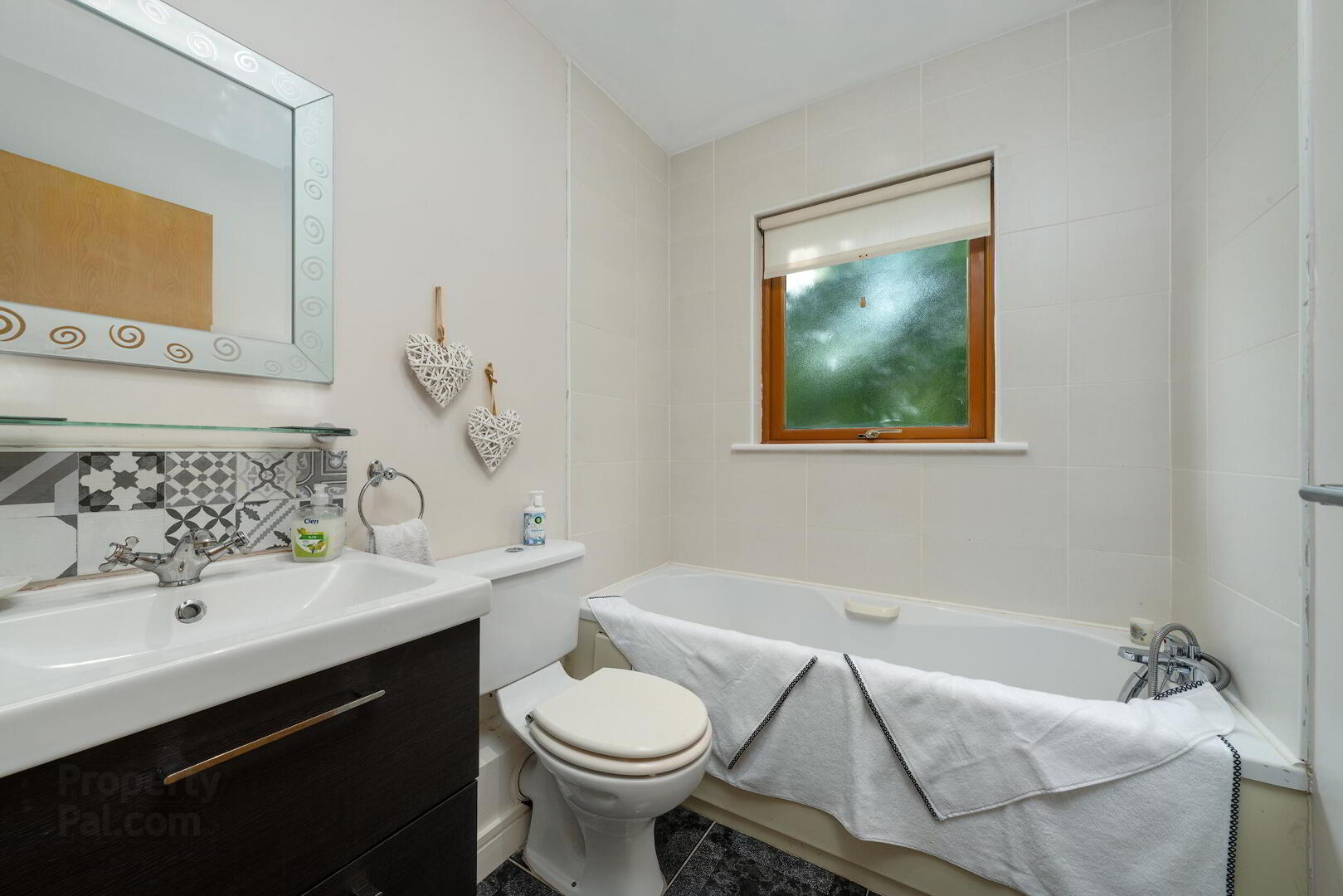 1 Blackthorn Hill Crescent 30 of 35