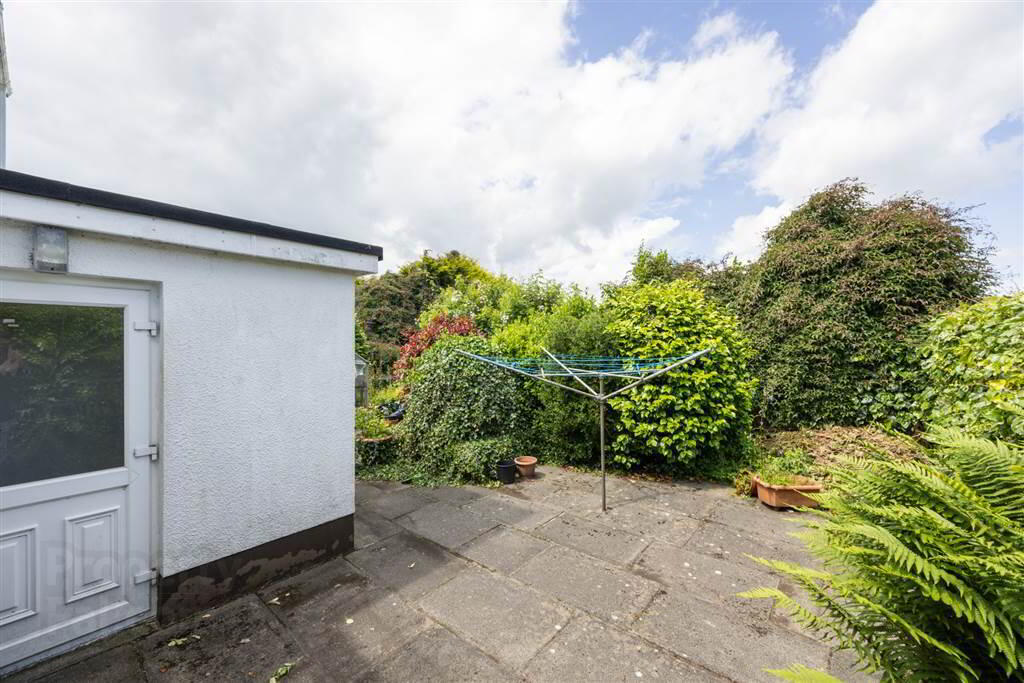 66 Saul Road 5 of 24