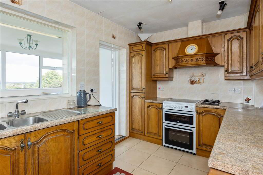 66 Saul Road 8 of 24
