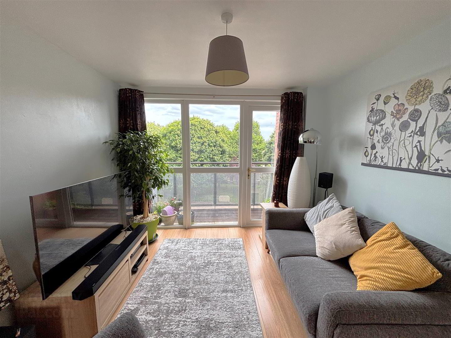 Apt 8, 674 Shore Road 8 of 16