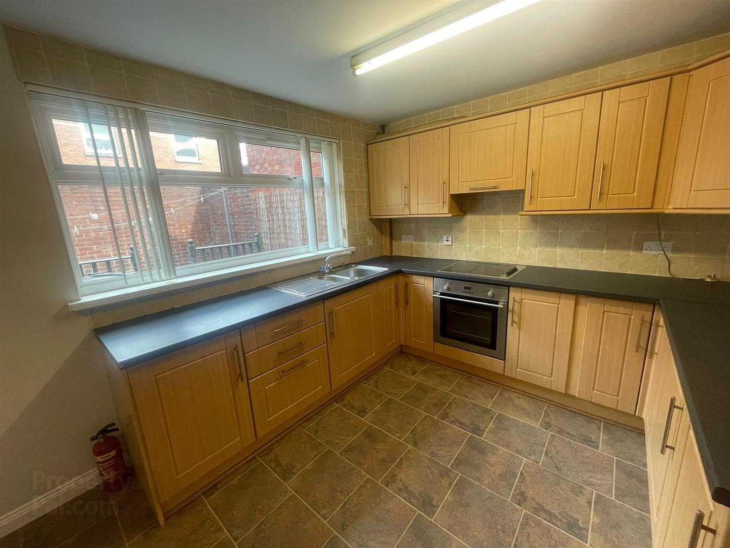 68 Beechfield Street 4 of 12