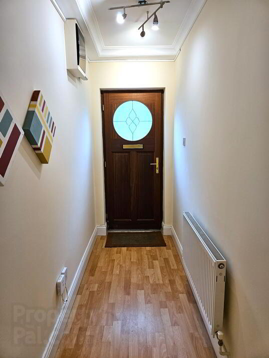 145 Rosan Glas 3 of 36