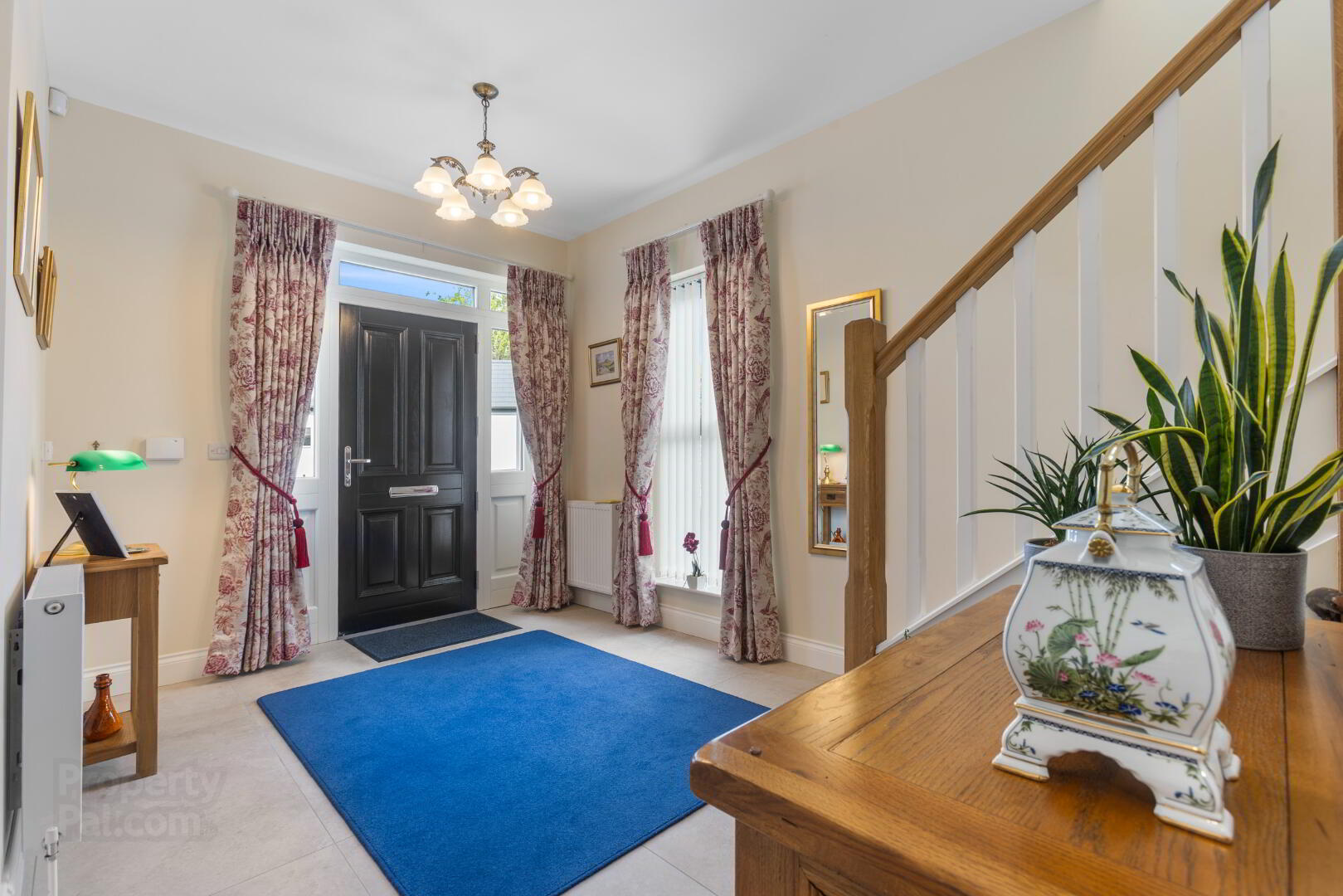 2 Chestnut Hall 23 of 40