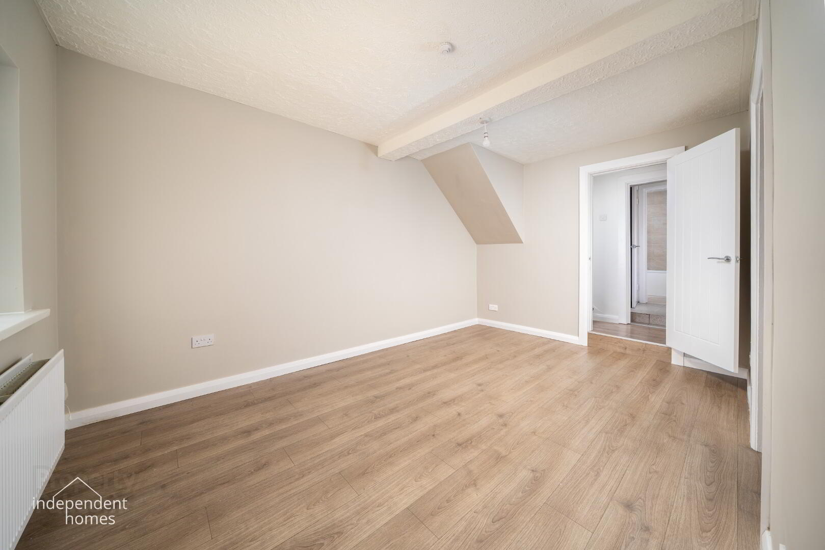 104 Drumahoe Road 3 of 9