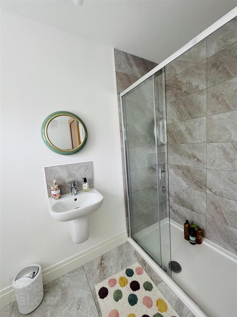 259 Birch Hill 14 of 25