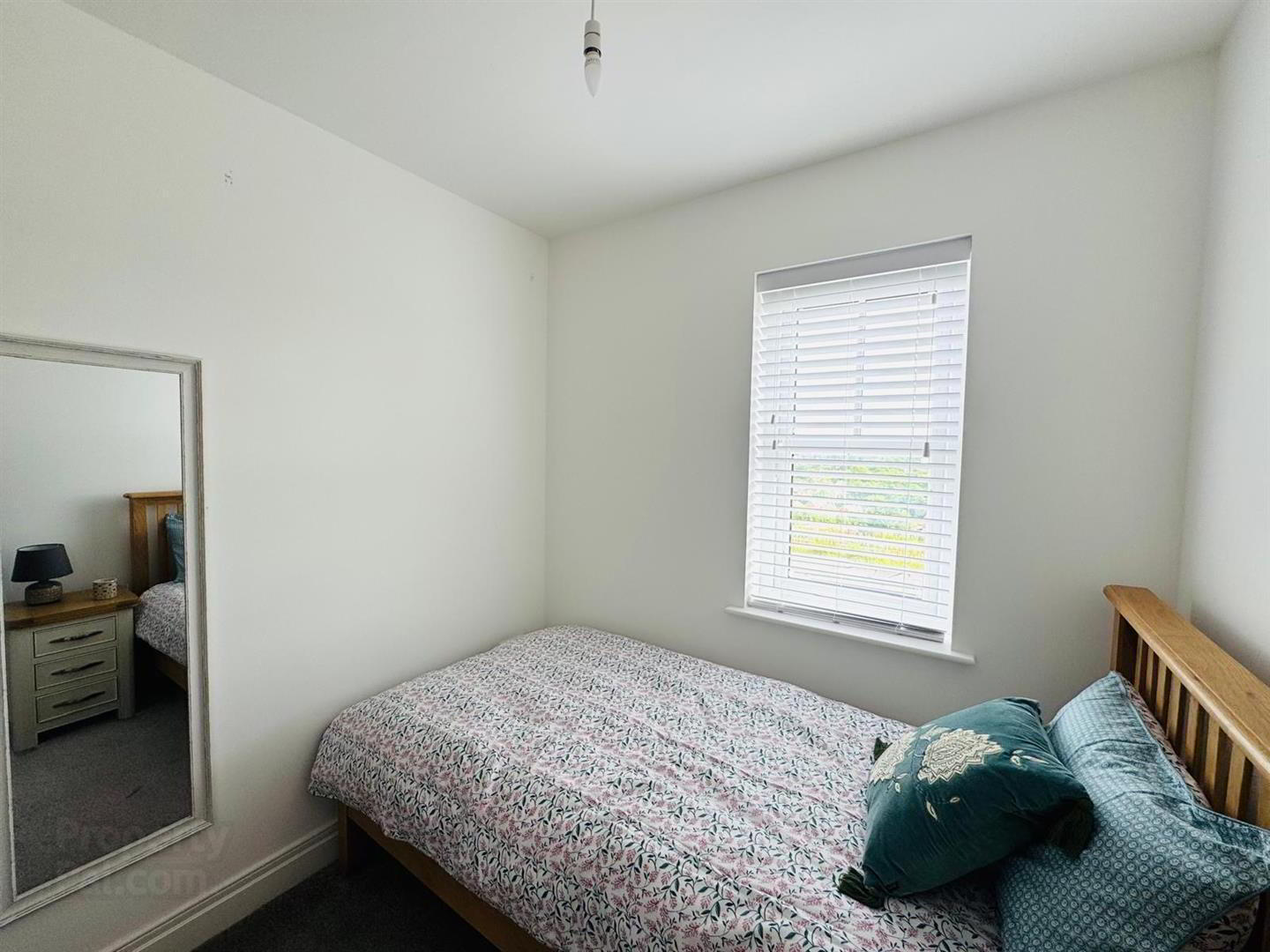259 Birch Hill 19 of 25