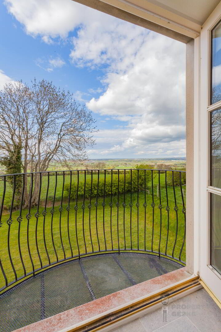 Tullyard Road 15 of 32