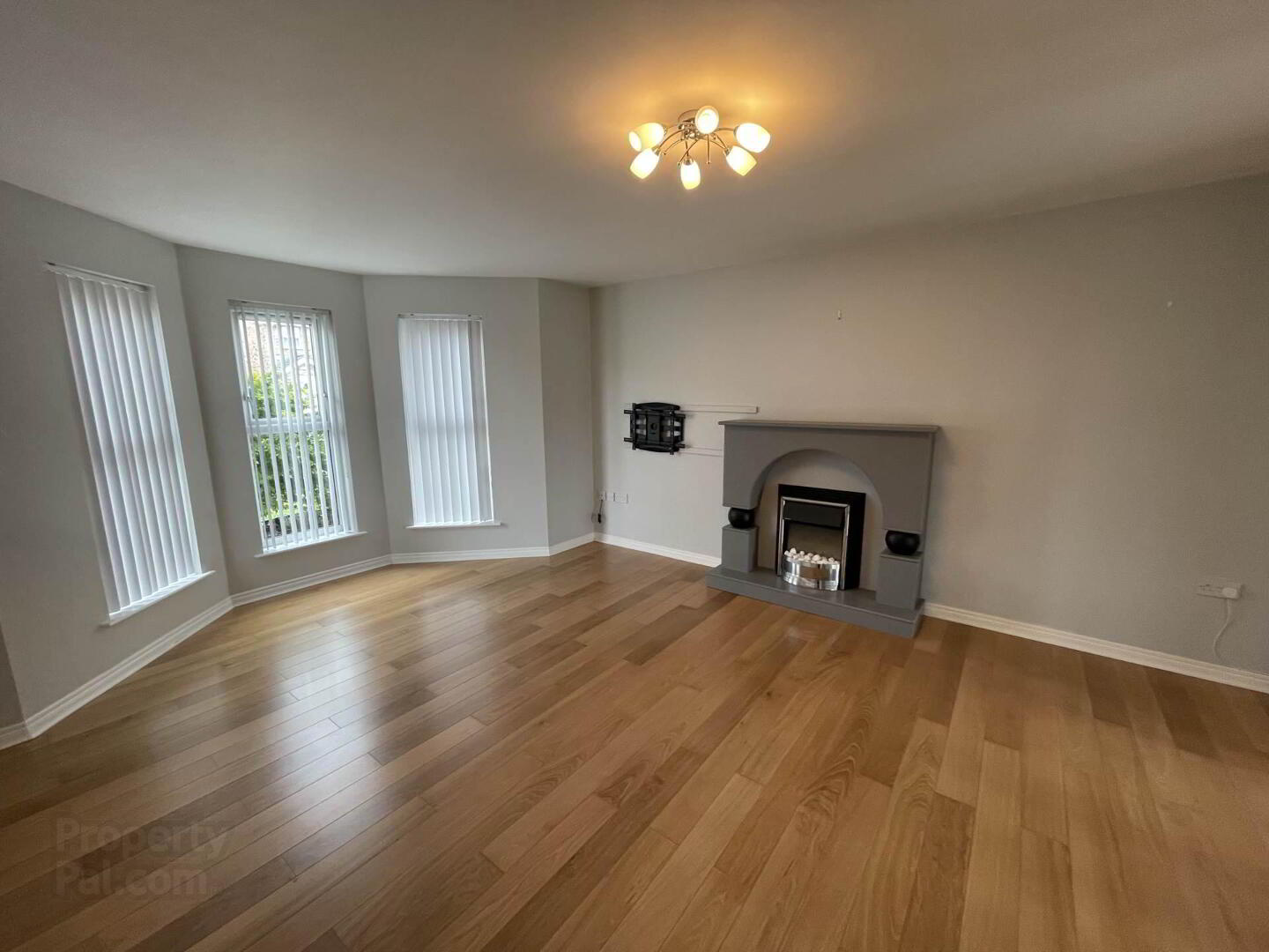 property description image