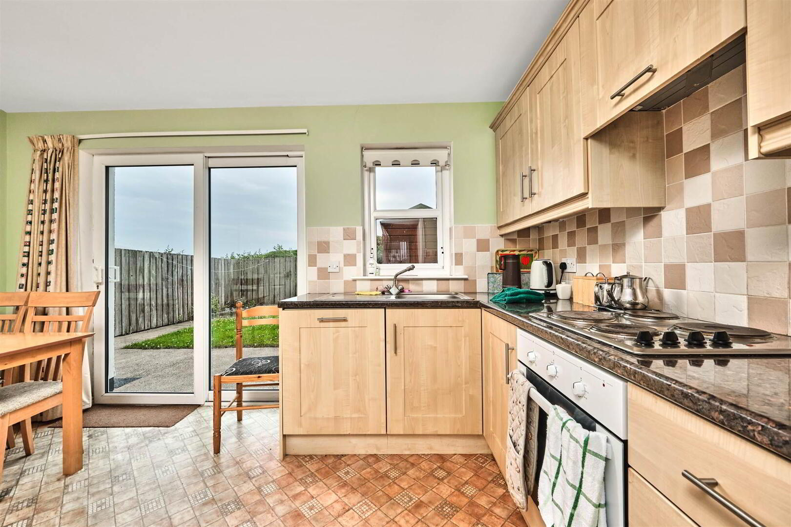 104 Cappagh Avenue 6 of 24