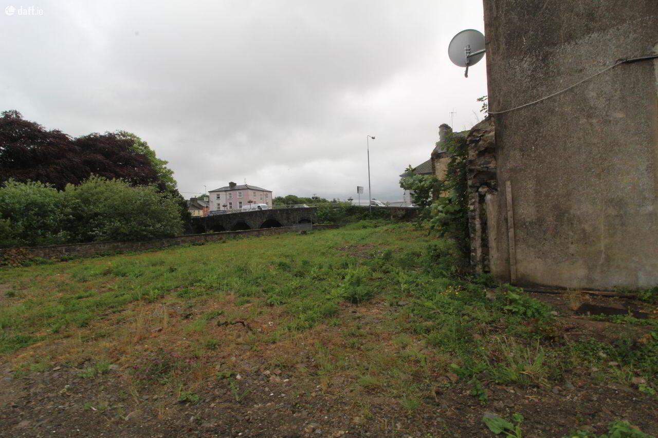 Main Street 17 of 21