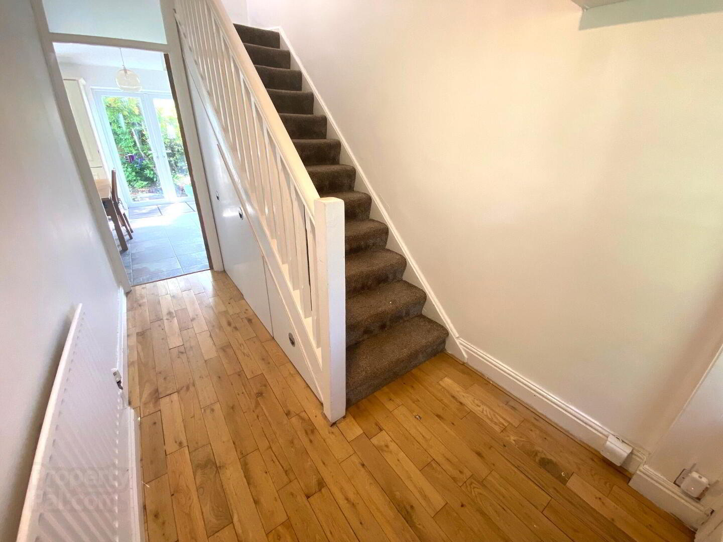 property description image