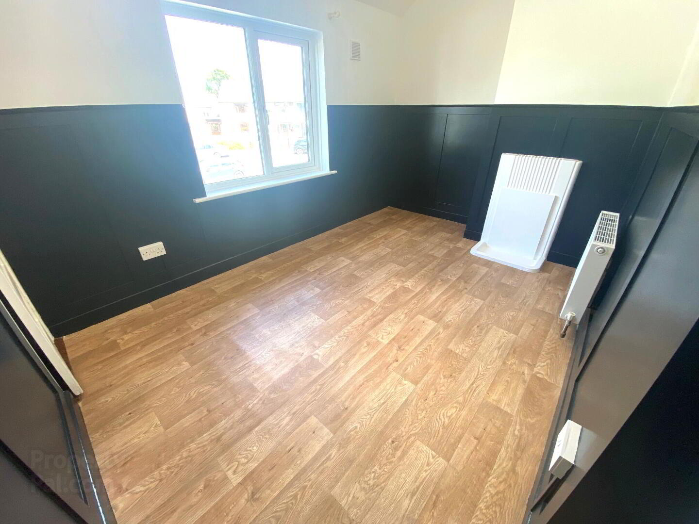 Walkinstown Crescent 14 of 26