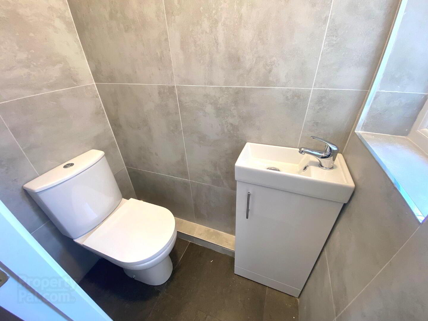 Walkinstown Crescent 8 of 26