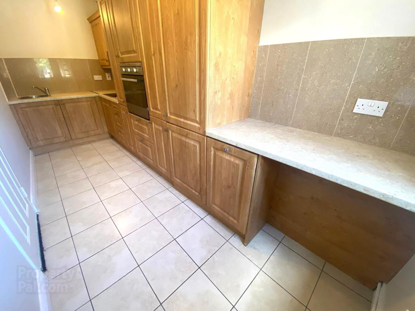 Walkinstown Crescent 6 of 26