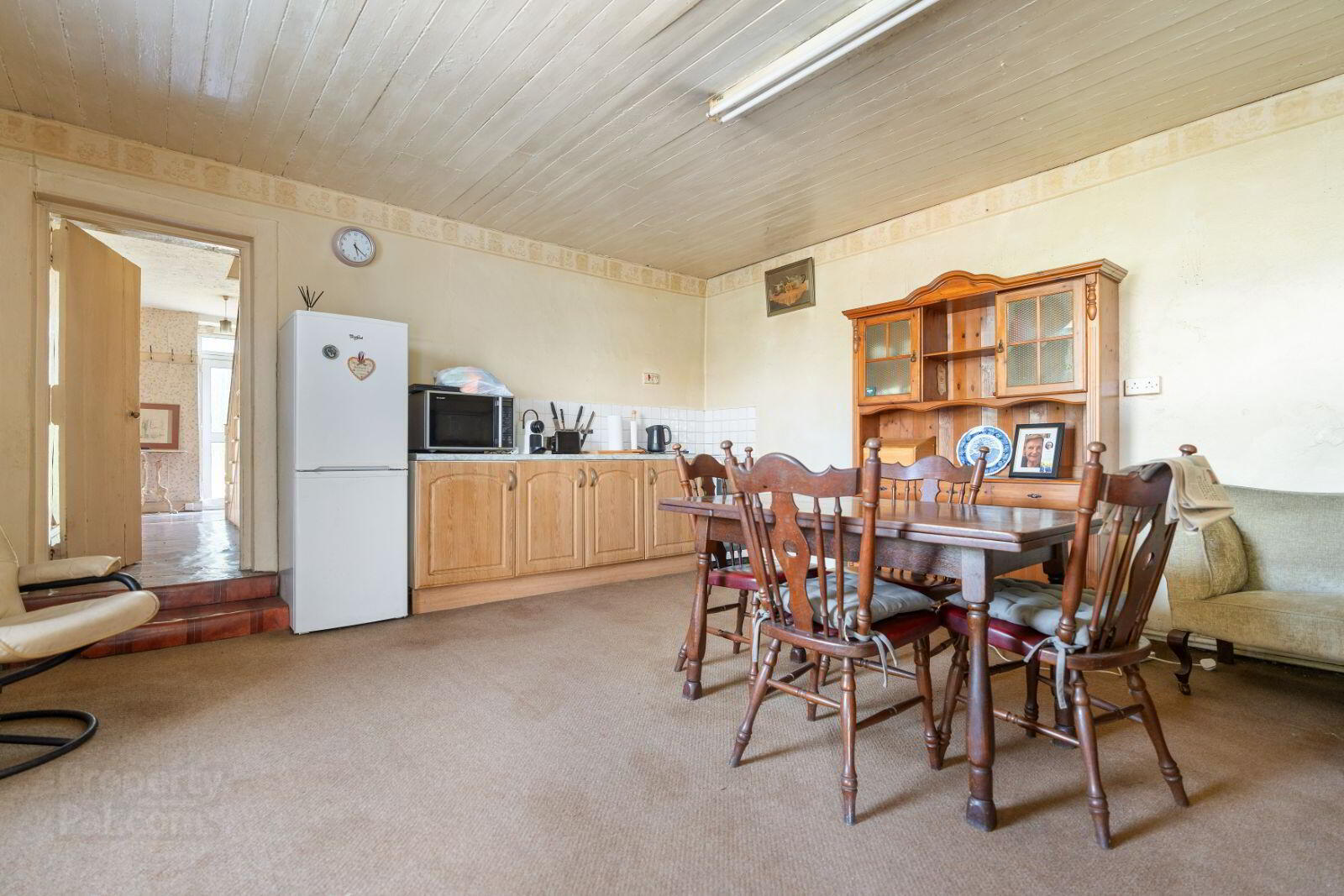 property description image