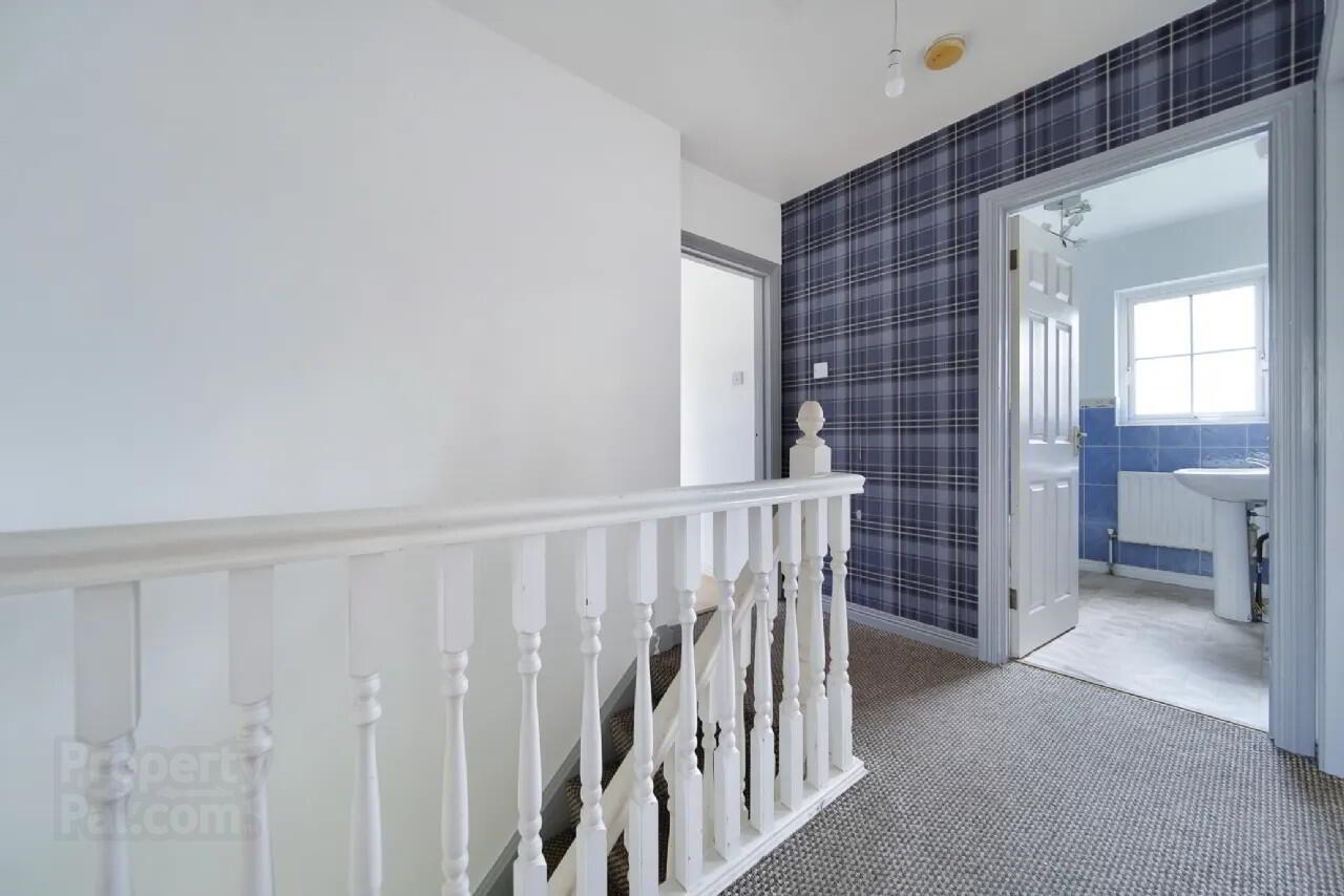 40 Ashgrove Manor 17 of 31