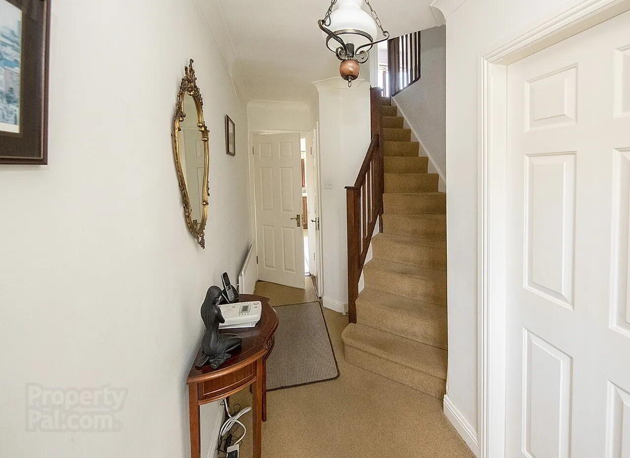 12 Lisfennel Close 7 of 26