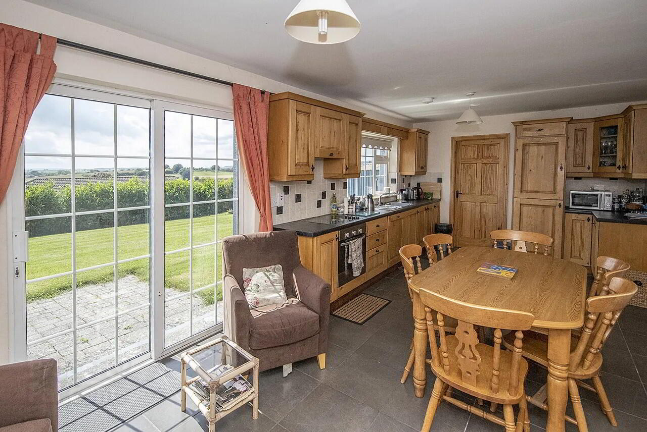 property description image