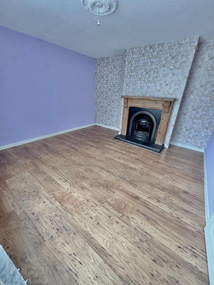 3 Churchlands Road 3 of 12