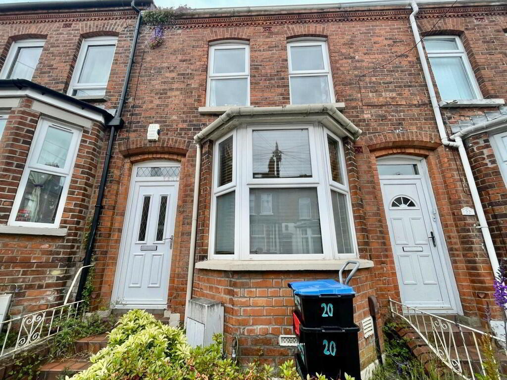 20 Sandhurst Gardens 1 of 7