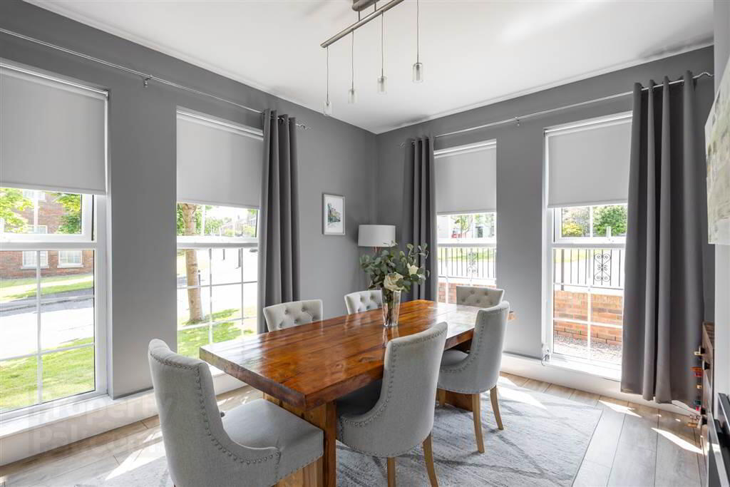 23 Demesne Road 4 of 21