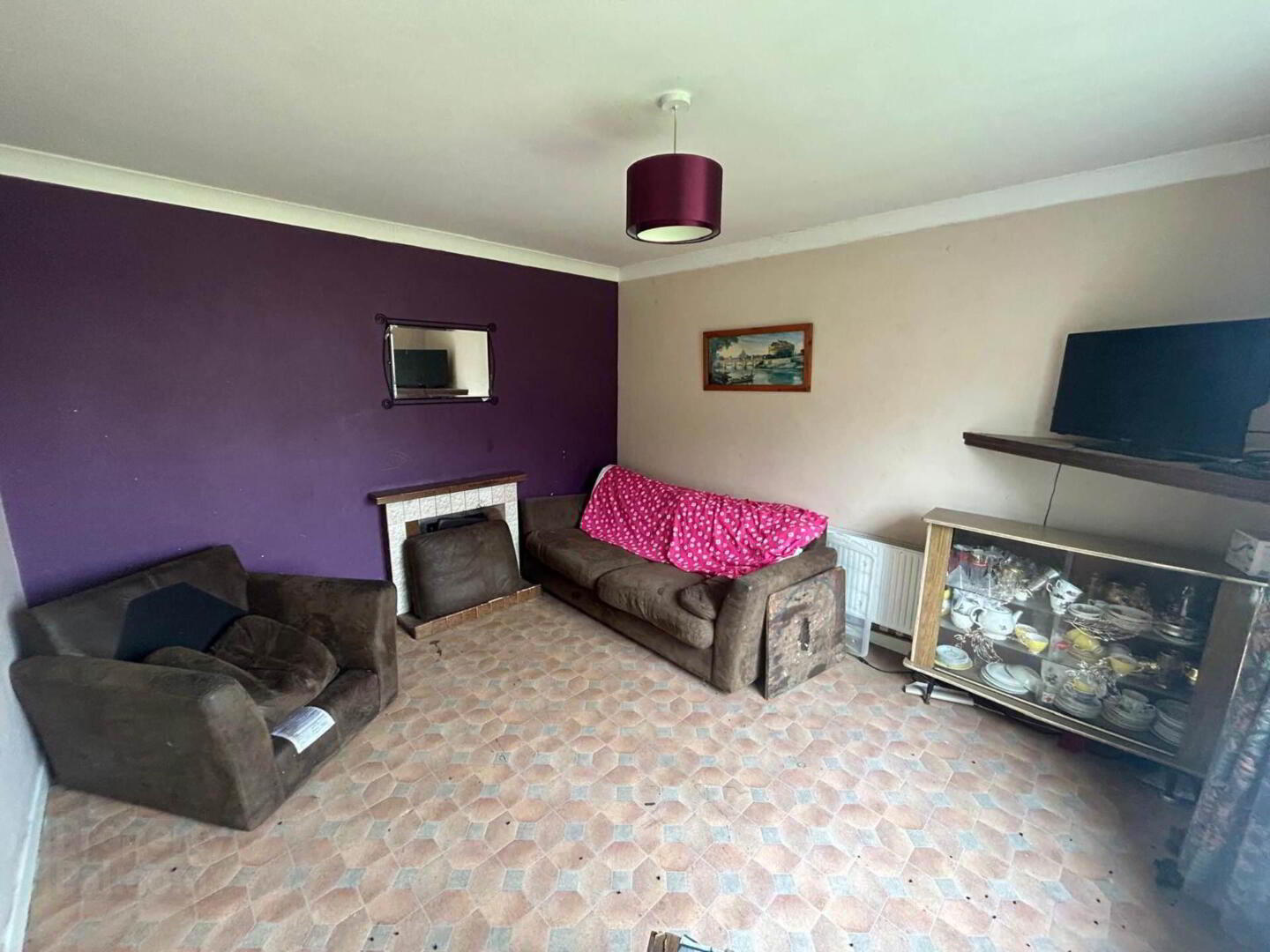 property description image