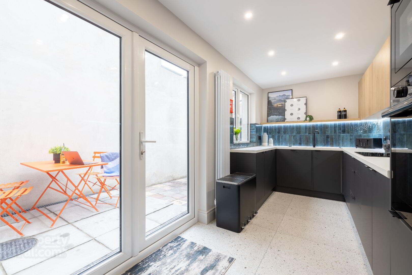 Castlereagh Street 9 of 27
