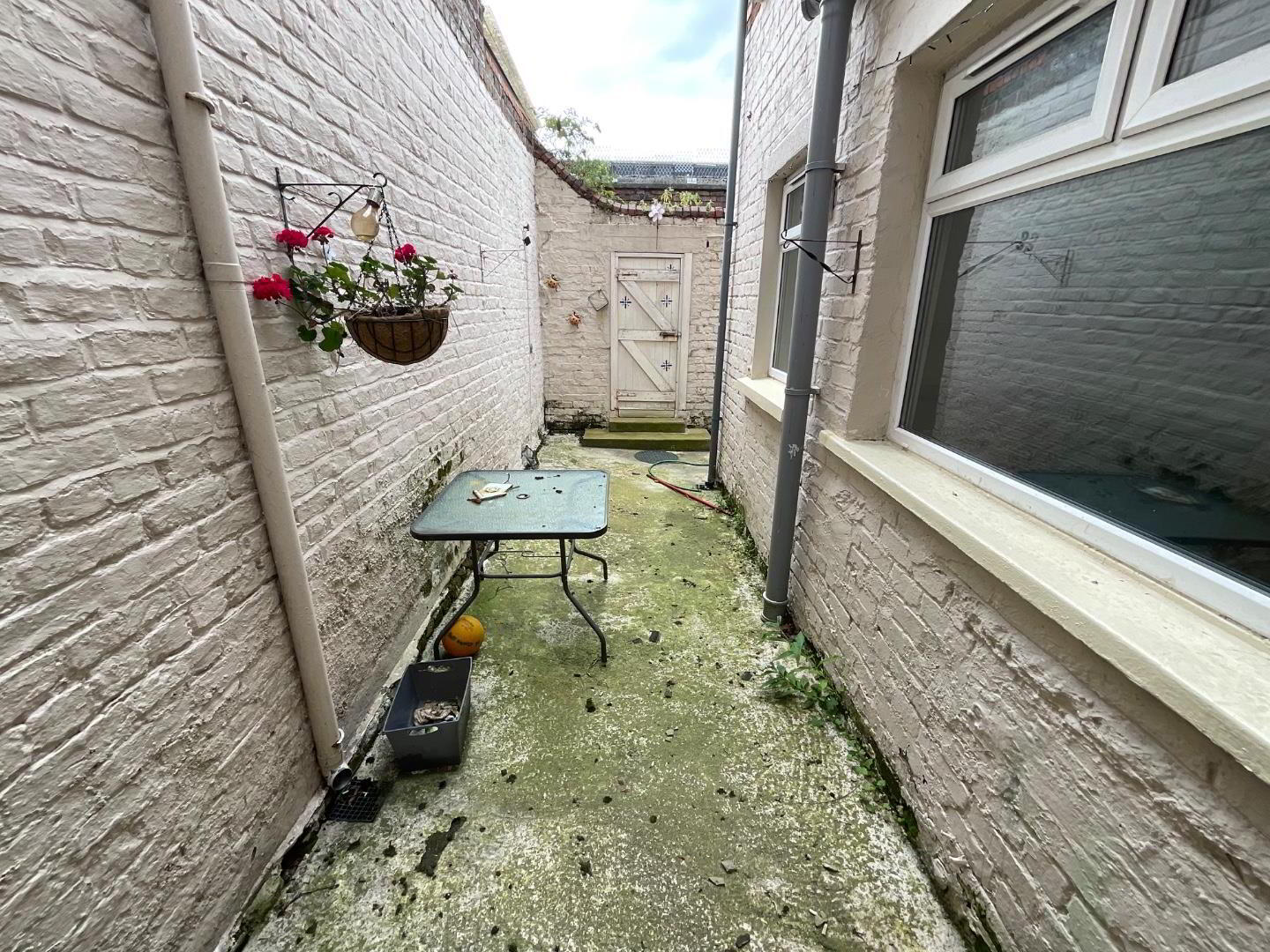 16 Newington Street 12 of 13