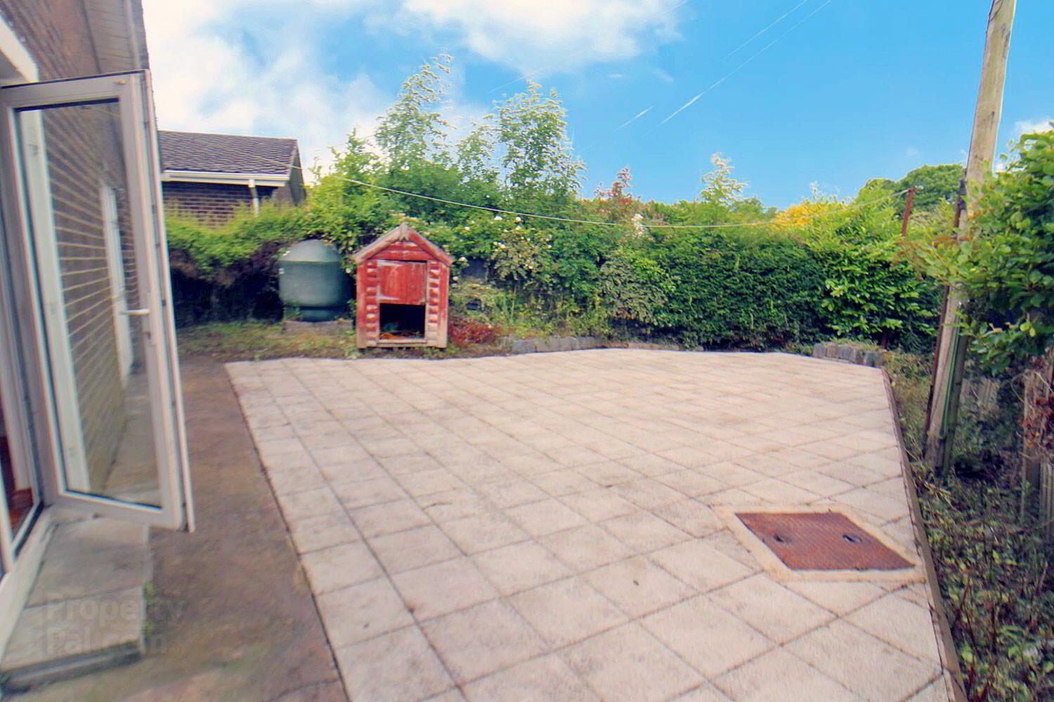 8 Rockmount Gardens 12 of 13