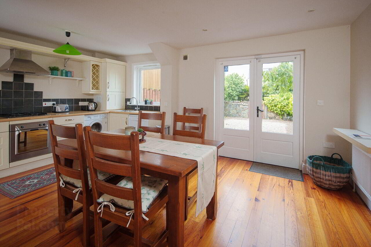 62 Harbour Cottages 4 of 13