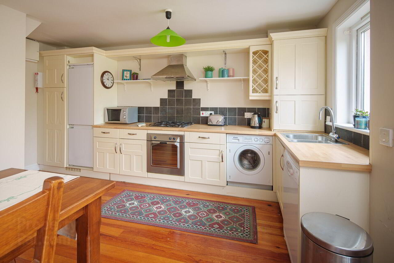 62 Harbour Cottages 5 of 13