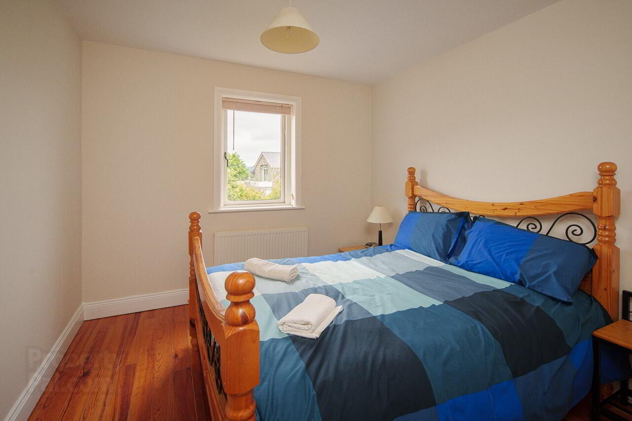 62 Harbour Cottages 8 of 13