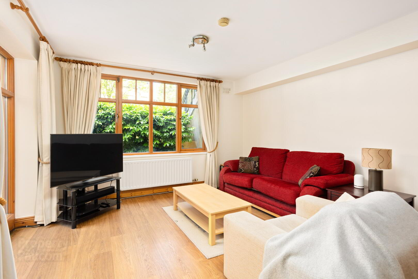21 Woodbrook Crescent 7 of 26